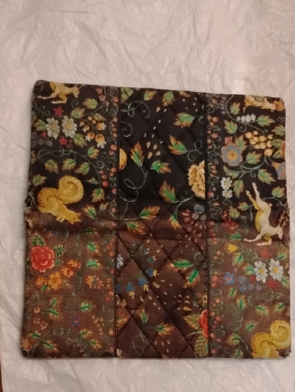 Vera Bradley Designs Checkbook Cover. Tavern On The Green Pattern. - Picture 4 of 9